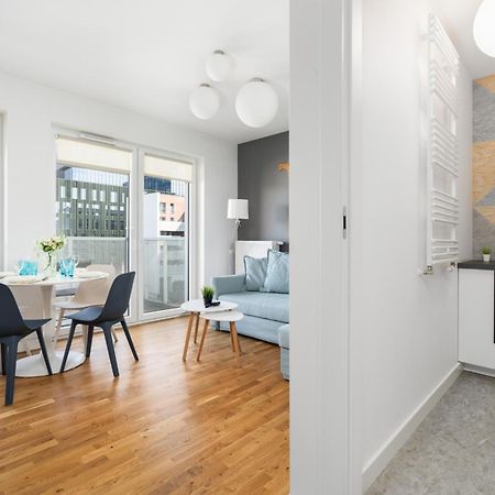 Apartments Poznan Niedzialkowskiego By Noclegi Renters Luaran gambar