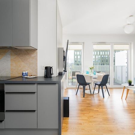 Apartments Poznan Niedzialkowskiego By Noclegi Renters Luaran gambar