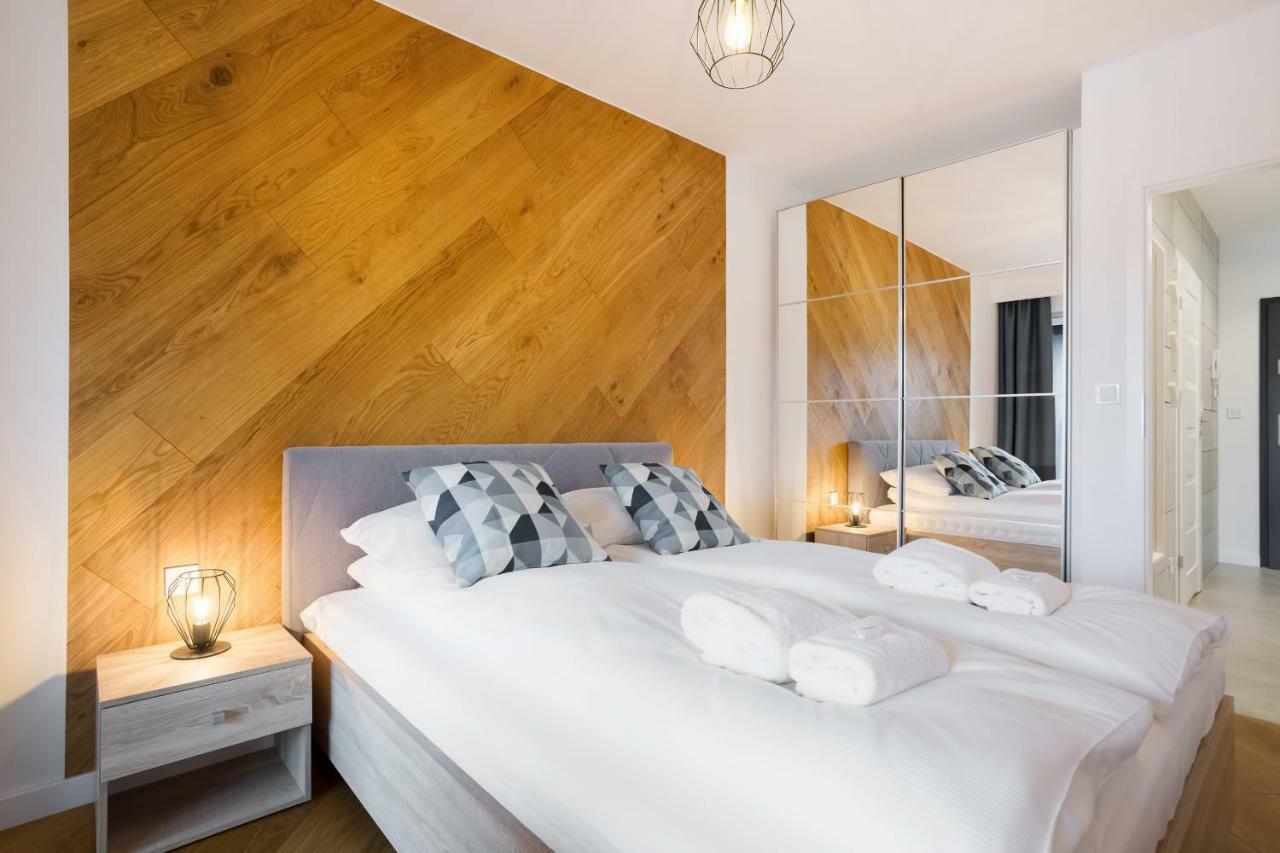 Apartments Poznan Niedzialkowskiego By Noclegi Renters Luaran gambar